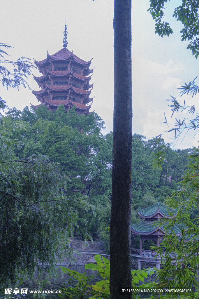 古色古香的中式塔楼景观