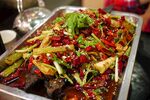 香辣烤鱼视觉与味觉盛宴