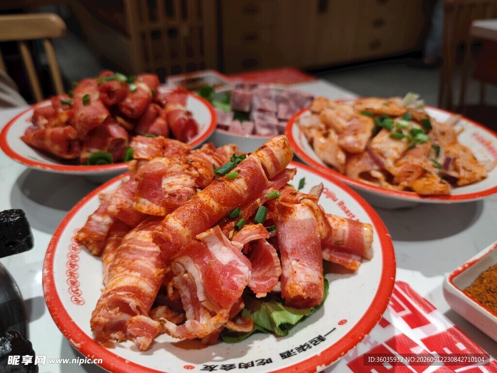 烤肉拼盘