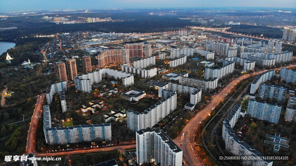 城市鸟瞰建筑与道路景观