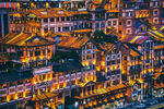 古街夜景灯火璀璨的繁华