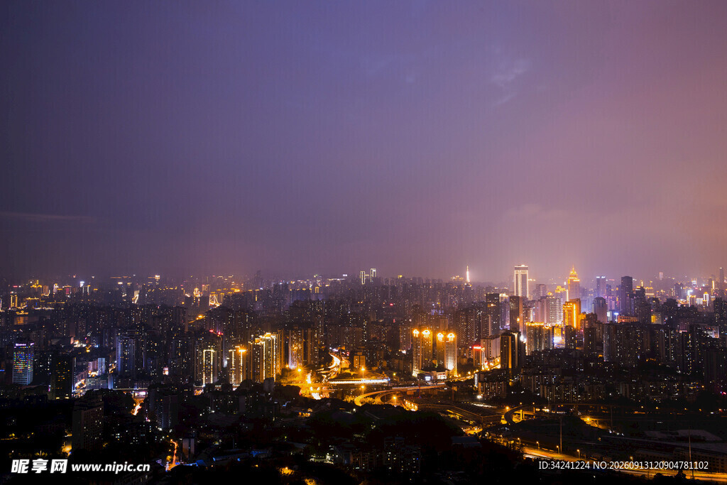 城市夜景璀璨灯火辉煌
