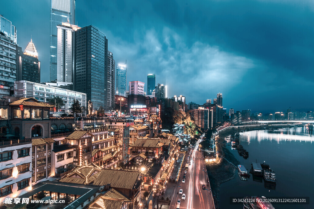城市河畔繁华夜景