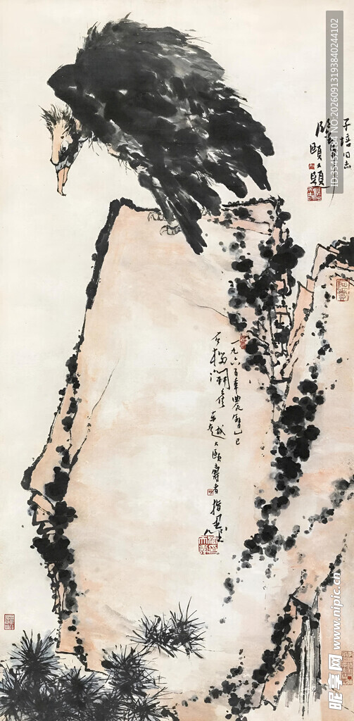 雄鹰立崖图