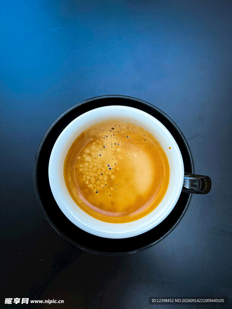 一杯香浓意式浓缩咖啡