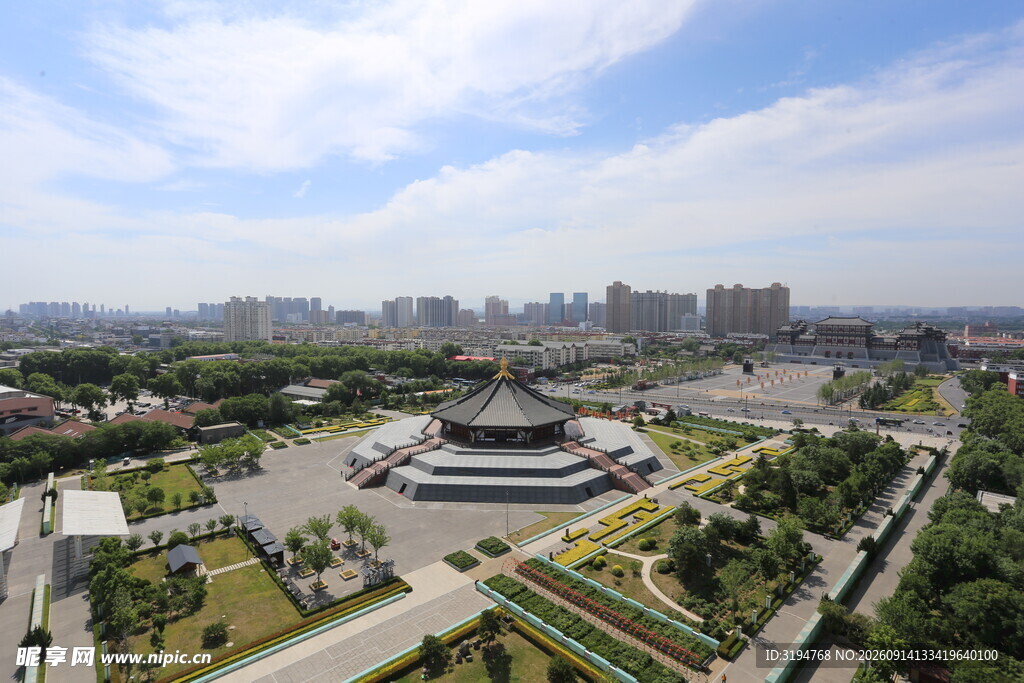 城市广场全景俯瞰