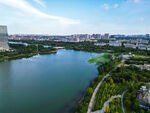 城市河畔风光美景