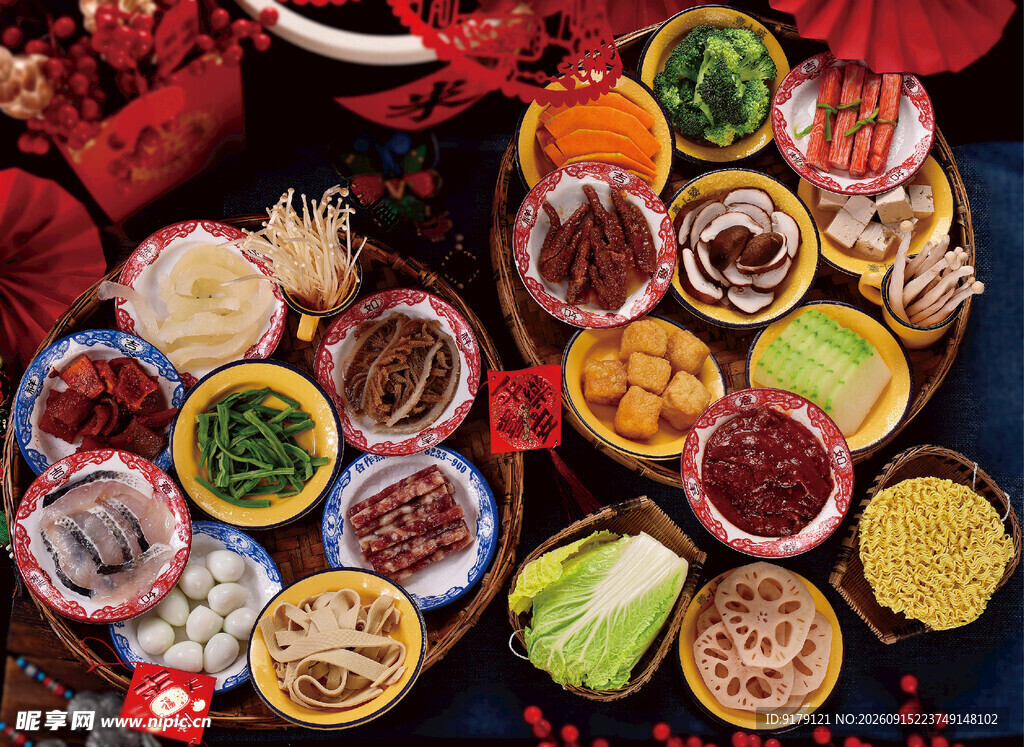 丰盛美食拼盘