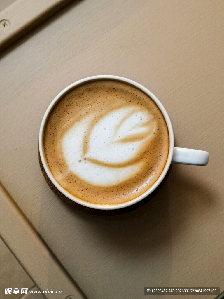 精致拉花咖啡特写