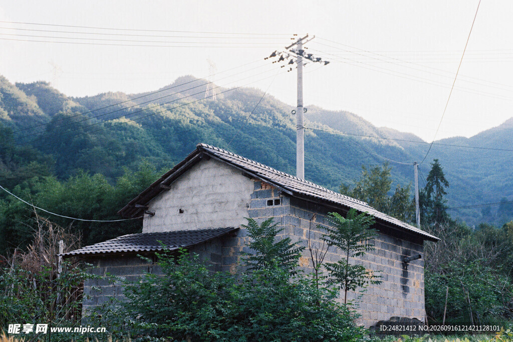 山间小屋