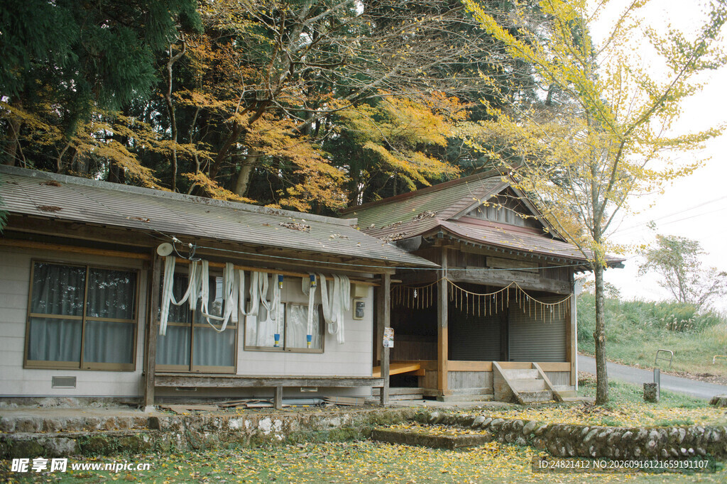 林间小屋