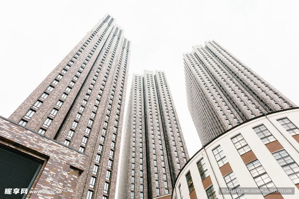 都市摩天大楼建筑群