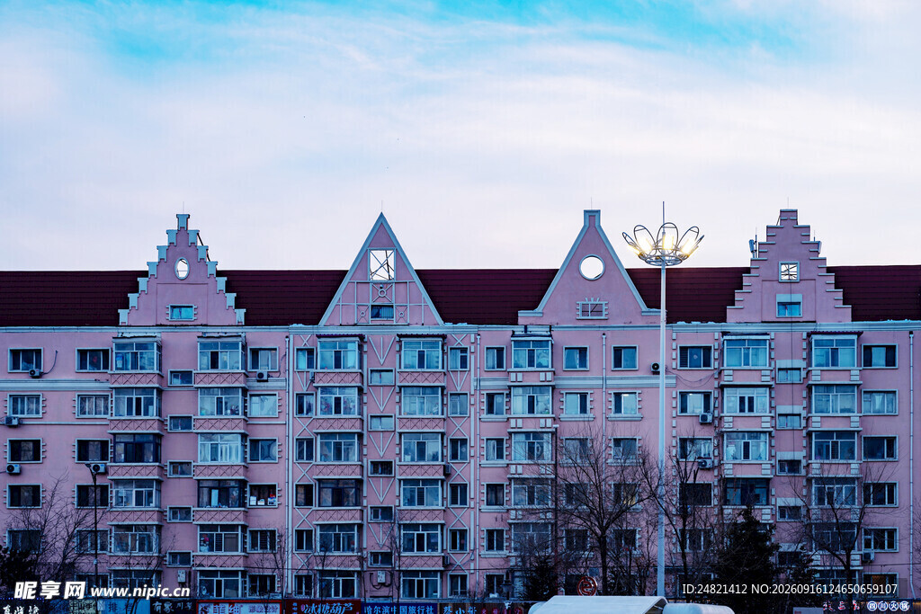 欧式风格多层居民住宅楼