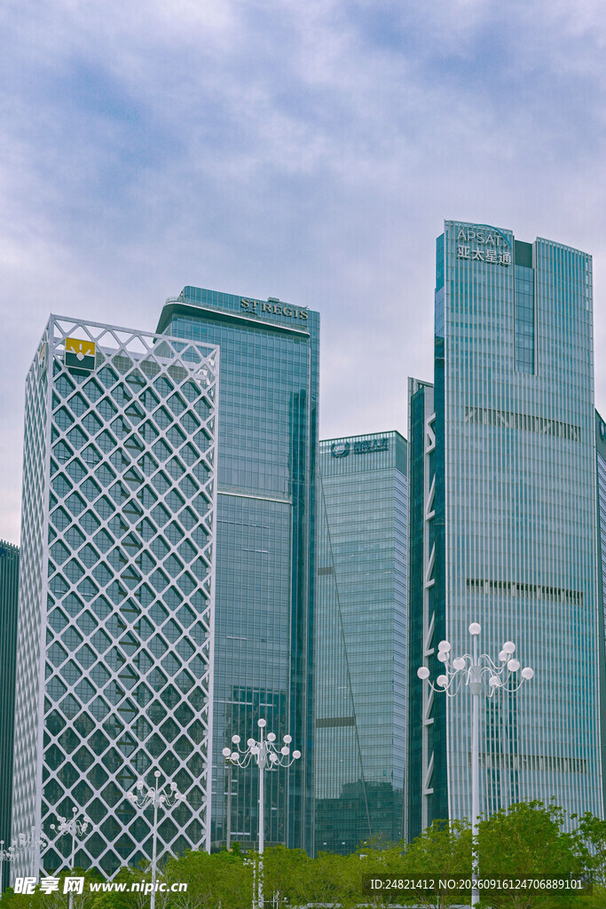 现代都市摩天大楼景观