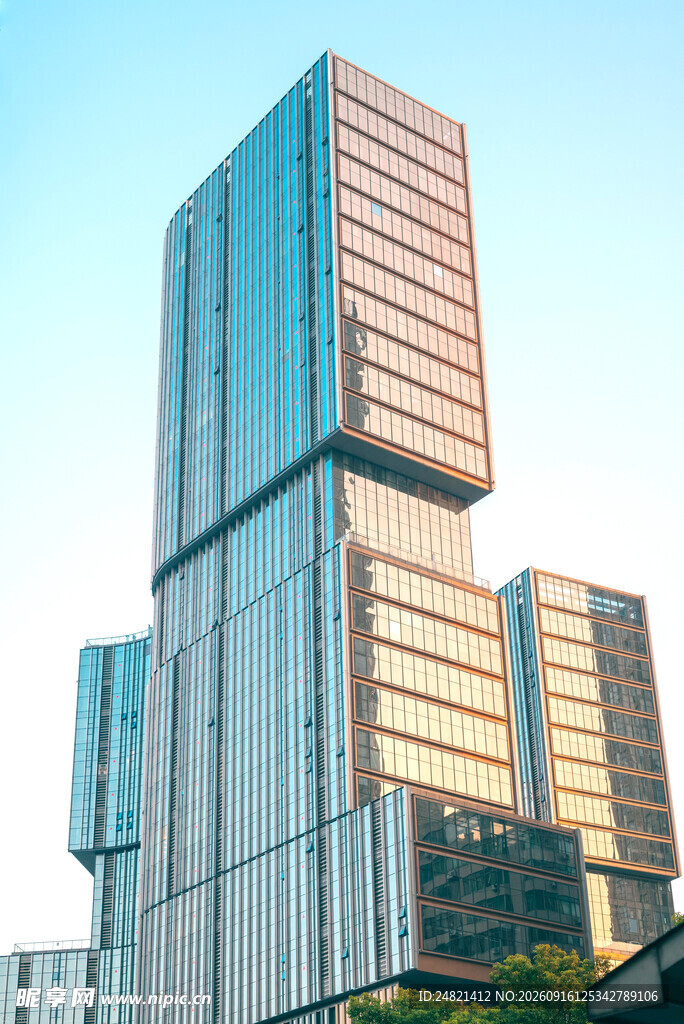 现代风格摩天大楼建筑