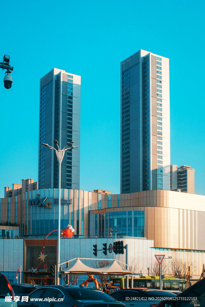 城市繁华高楼景观