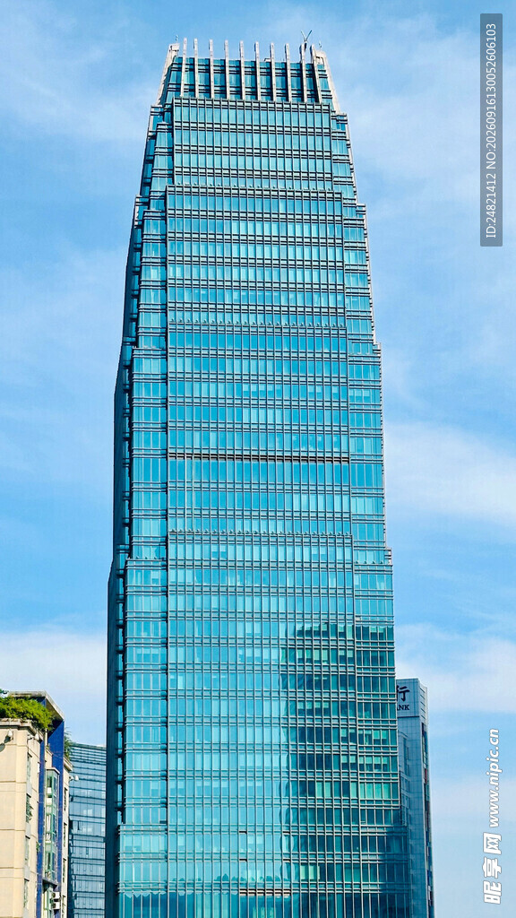 现代摩天大楼外观风采