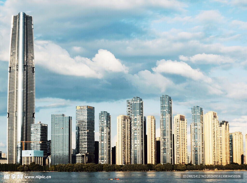 现代都市天际线景观