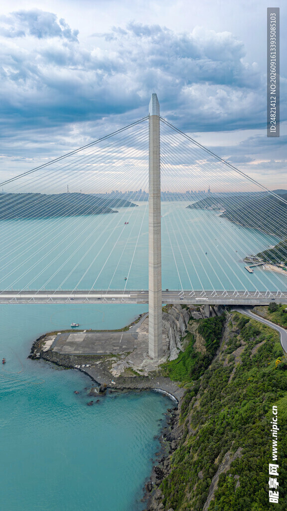 壮丽跨海大桥与绝美海景