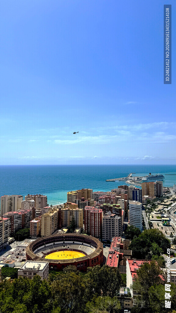 海滨城市俯瞰美景