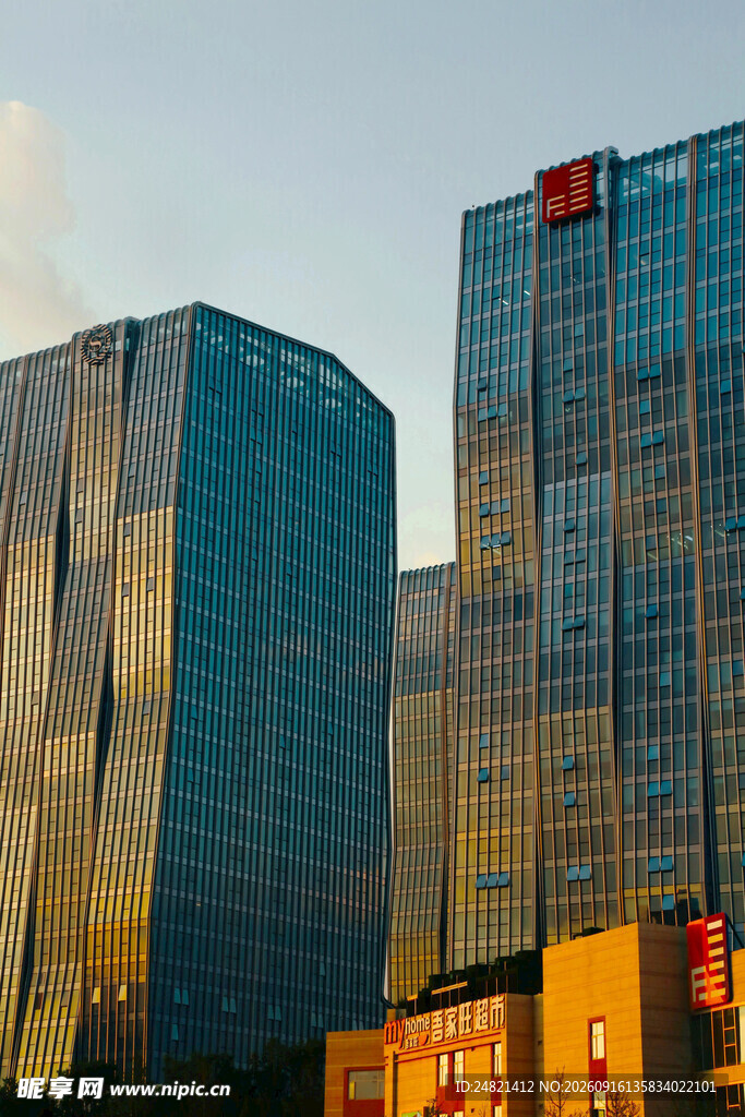 城市现代摩天大楼景观