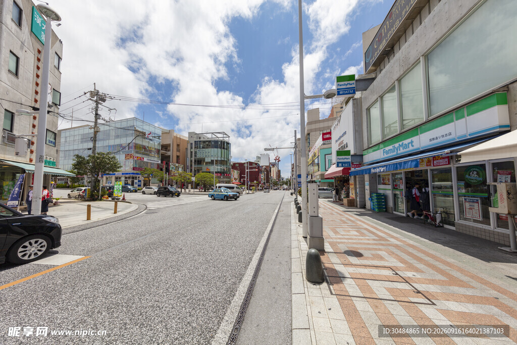城市街道日常景象