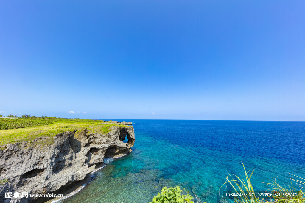 海岸悬崖美景