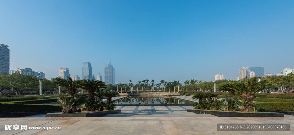 城市河畔风光美景
