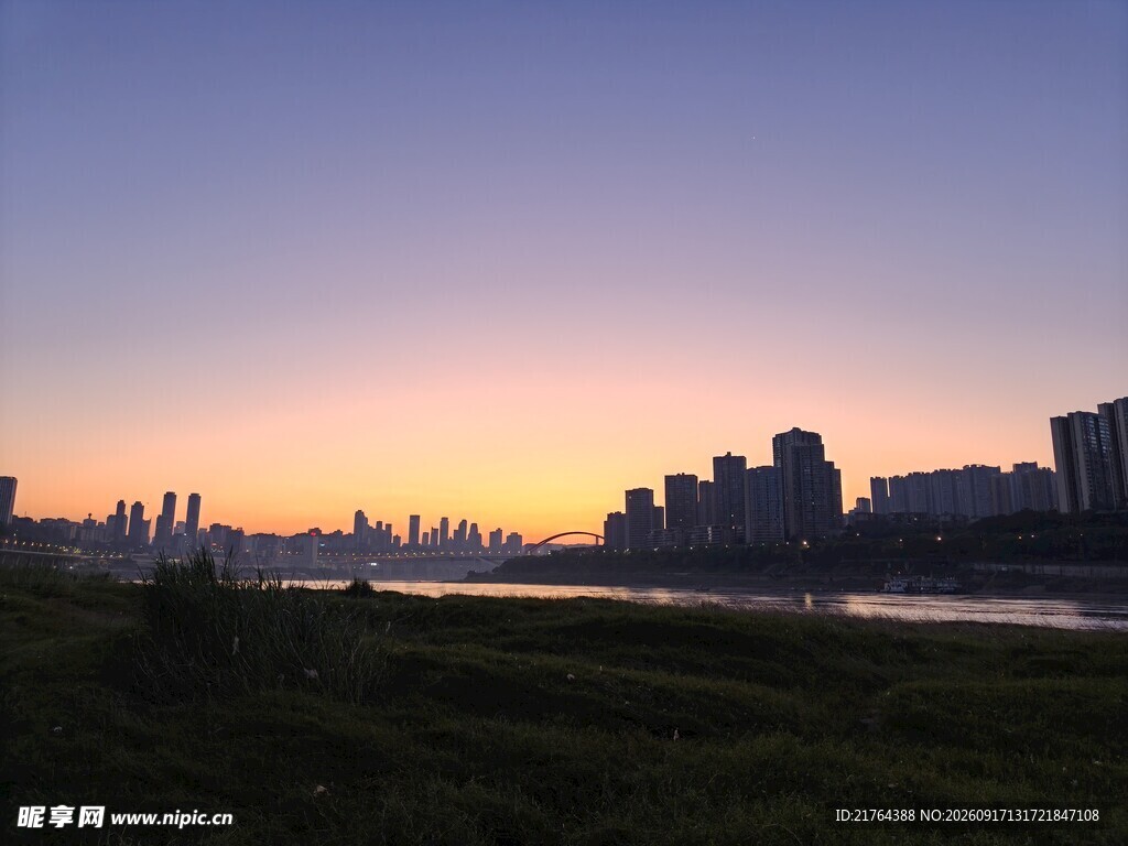 城市黄昏美景 日出