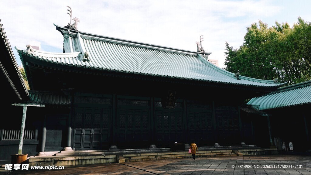 传统中式古建筑屋顶