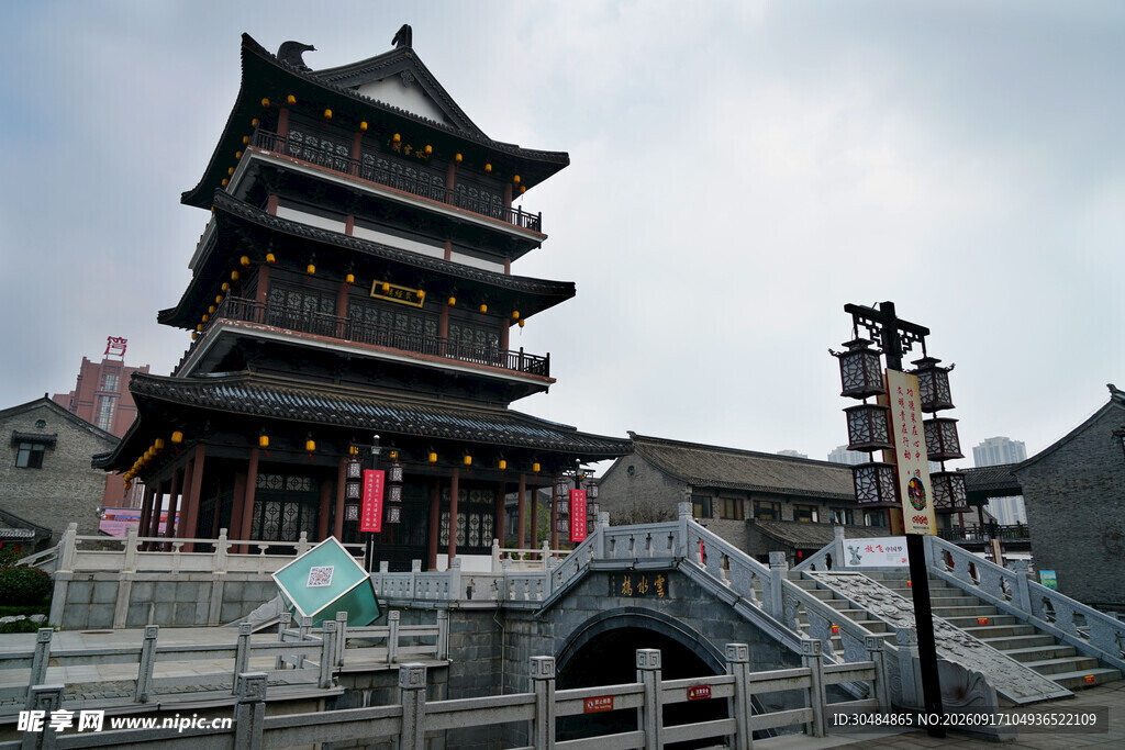 古色古香的中式传统楼阁建筑