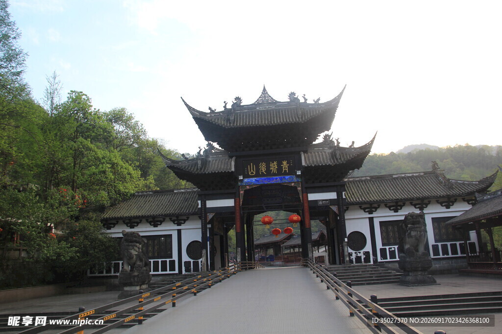 古色古香中式牌坊景观
