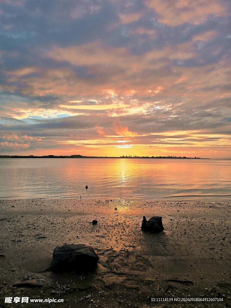 海边绝美日落风景