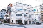 日式街道白色建筑景观