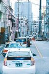 城市街道上的车辆
