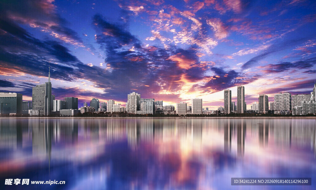 城市湖畔绚丽晚霞美景