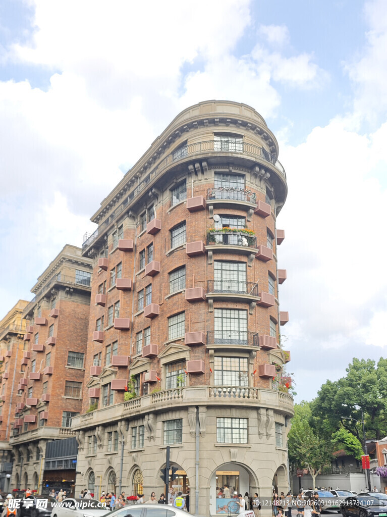 欧式风格街角建筑