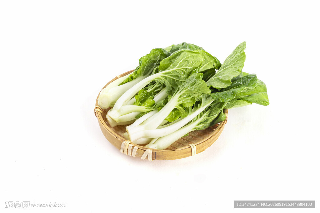 新鲜小白菜摆放在木盘上