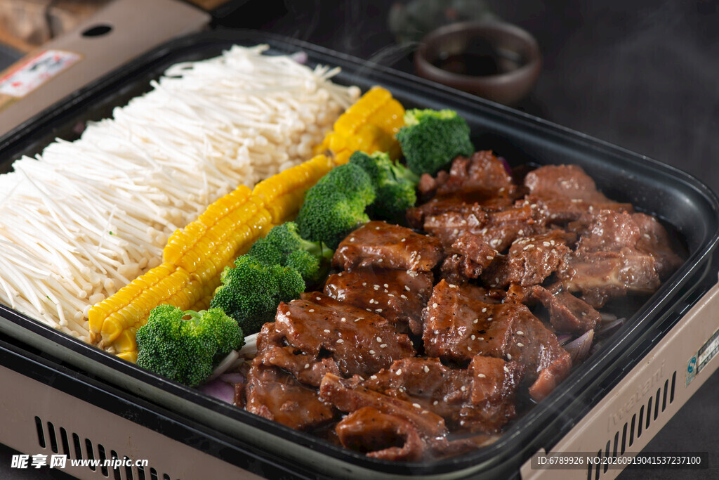 铁板黑椒牛肉饭套餐