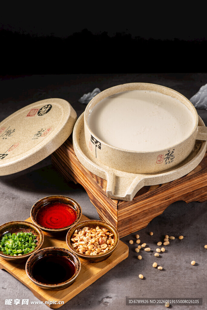 传统石磨豆腐
