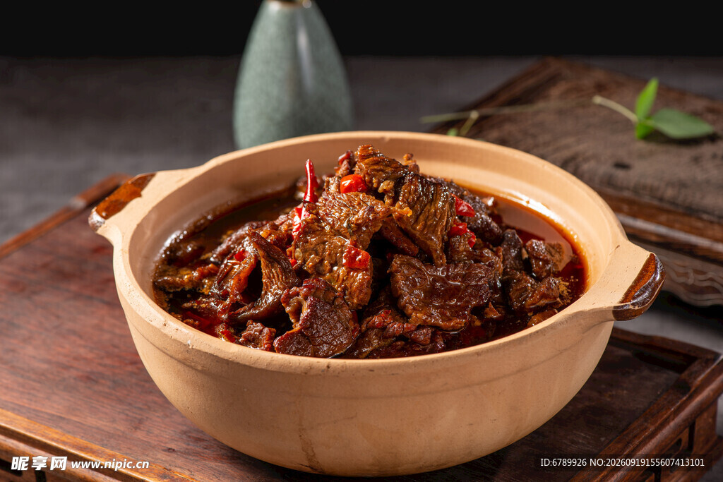 砂锅炖牛肉