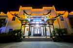 古雅中式建筑夜景