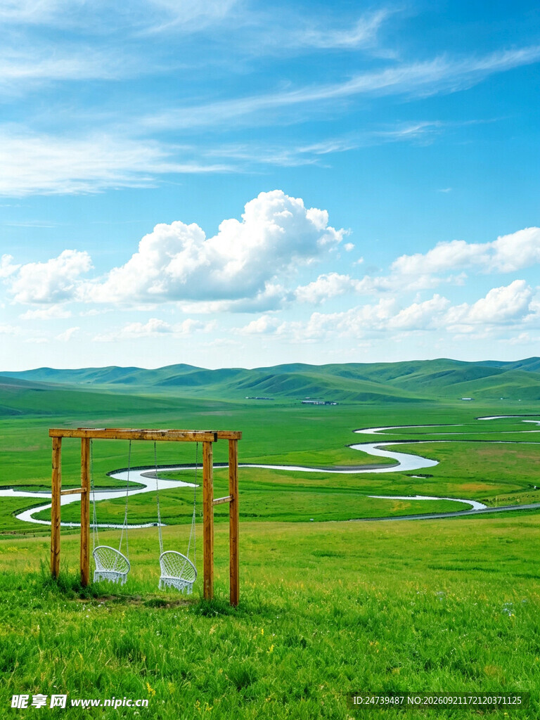辽阔草原河湾美景