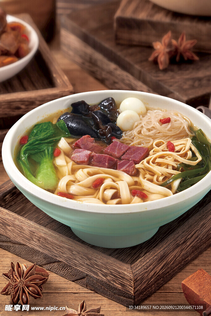 牛肉粉丝面