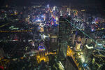 城市璀璨夜景俯瞰图