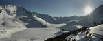 雪山晴日风光