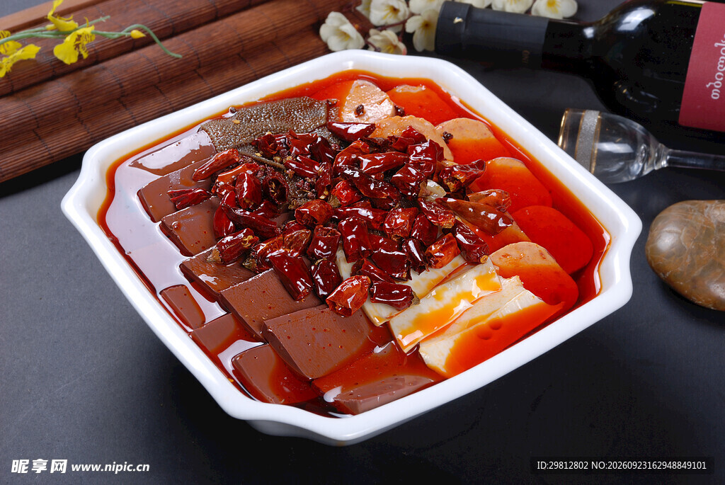 川味麻辣毛血旺