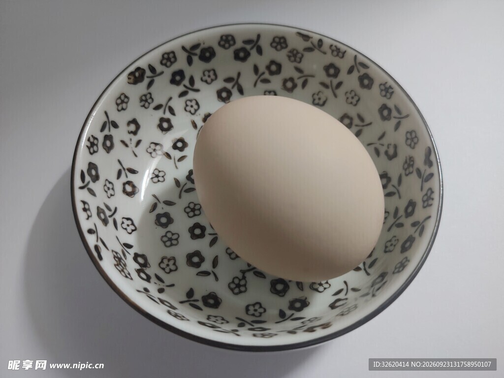 鸡蛋