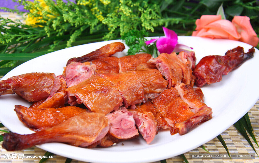 特色酱鸭美食菜品