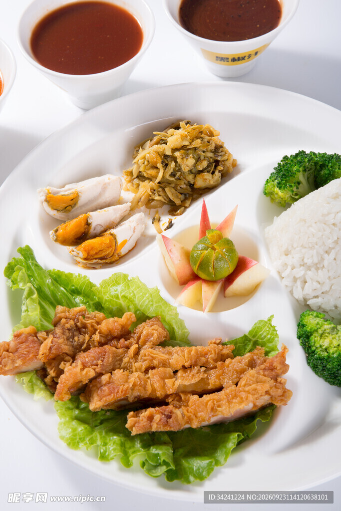 香酥炸肉饭套餐